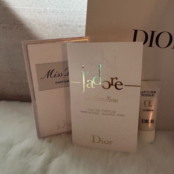 Dior Drawstring Pouch Bundle - Picture 5 of 6